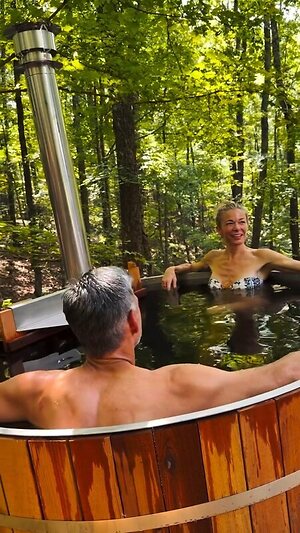 LEANN RIMES leaked photo #9
