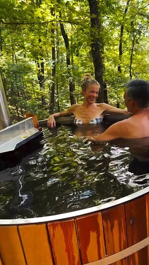 LEANN RIMES leaked photo #10