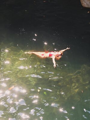 Lea.nxz leaked photo #17