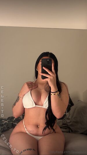 leaselina Nude Leaked Photo #2