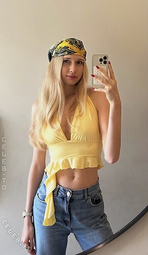 Lee Paulina leaked photo #19