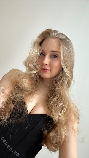 Lee Paulina leaked photo #27