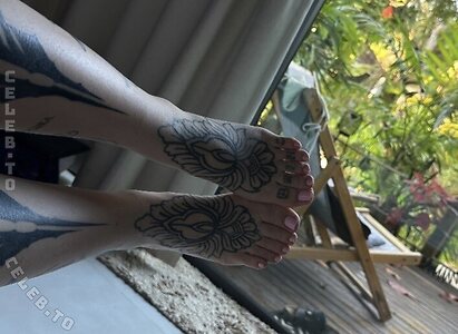 Leenbambii Nude Leaked Photo #2