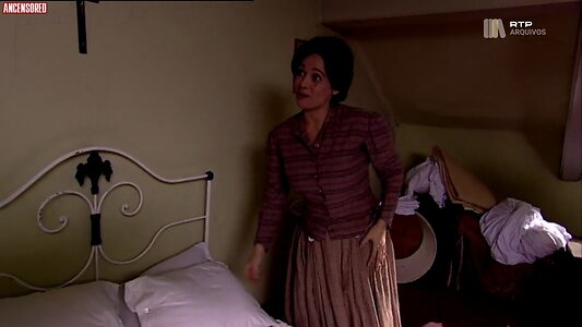 Lena Coelho leaked photo #8