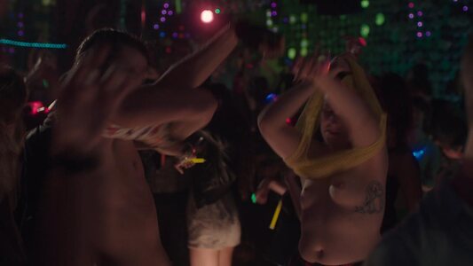 Lena Dunham leaked photo #62
