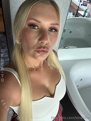 Lena Nitro Nude Leaked Photo #15