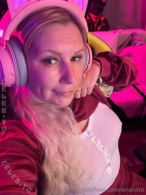 Lena Nitro Nude Leaked Photo #74