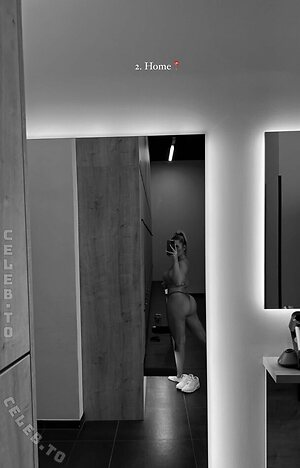 Lena Perthaler photo