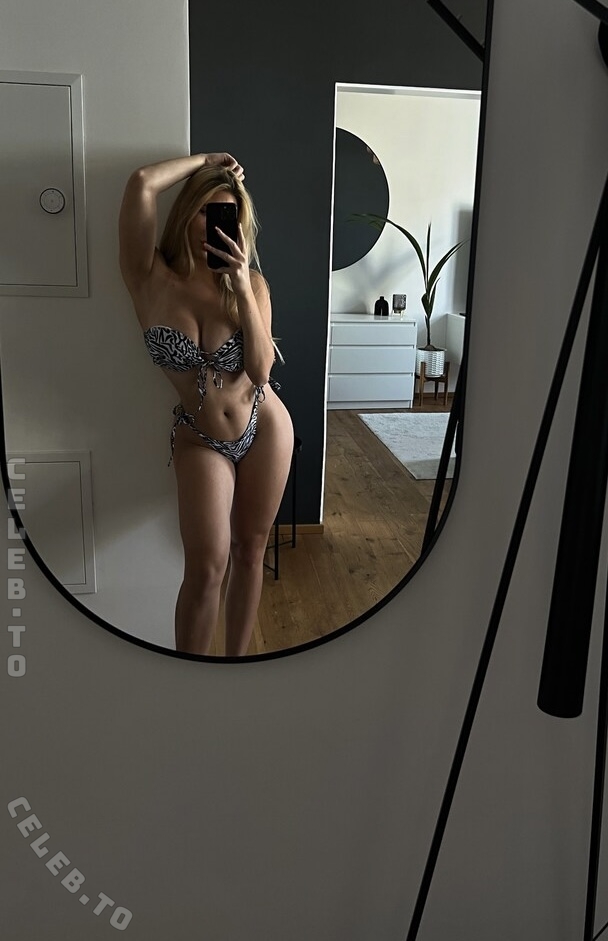 Lena Perthaler photo