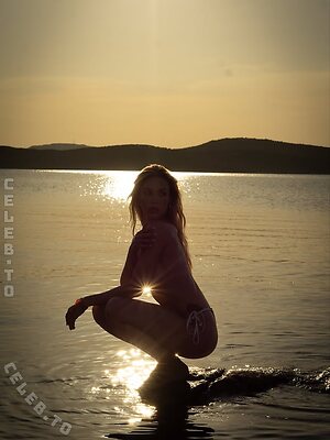 Lena Schwender photo