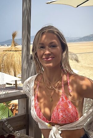 Lena Schwender photo