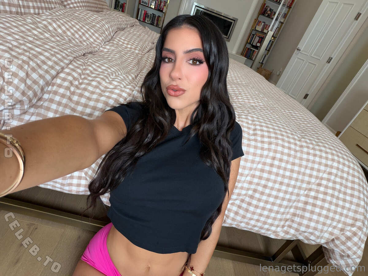Lena The Plug photo