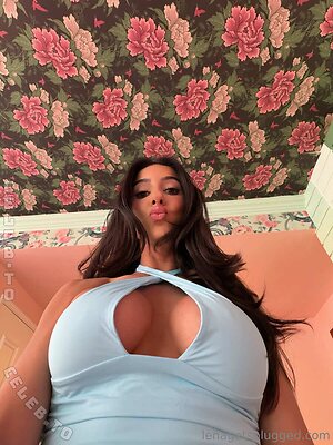 Lena The Plug photo