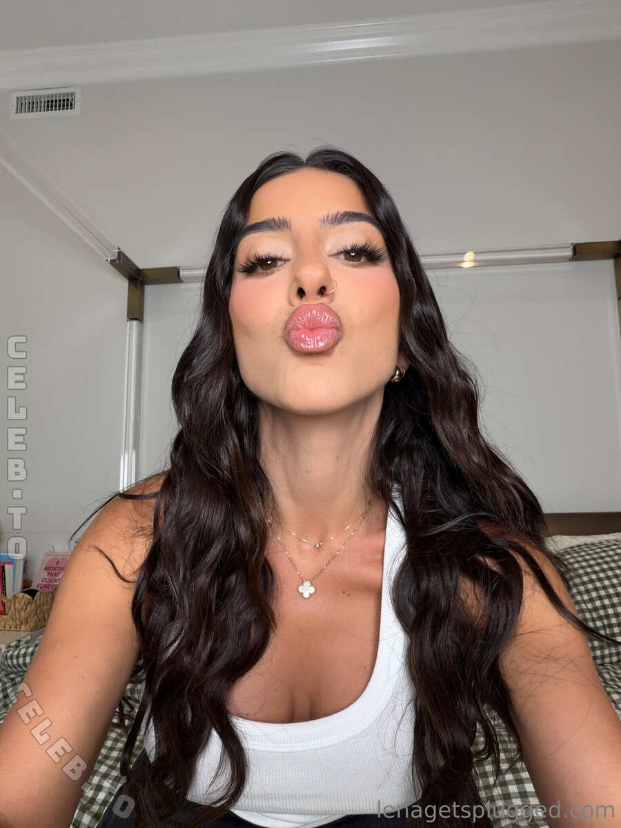 Lena The Plug photo