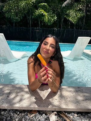 Lena The Plug Nude Leaked Photo #791
