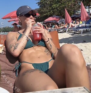 Lenaajoy Nude Leaked Photo #8