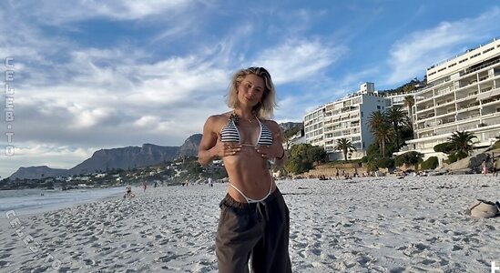 Lenaajoy Nude Leaked Photo #44