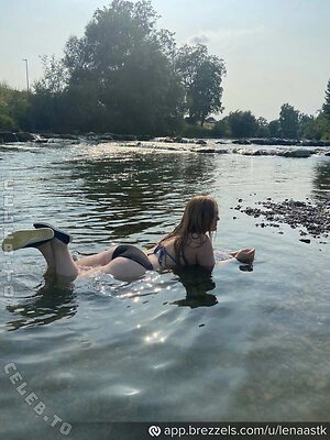 Lenaa.stk Nude Leaked Photo #8