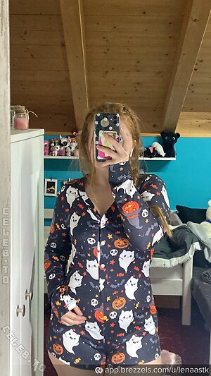 Lenaa.stk Nude Leaked Photo #14