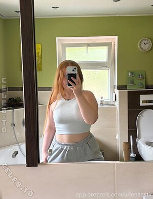 Lenaa.stk Nude Leaked Photo #47