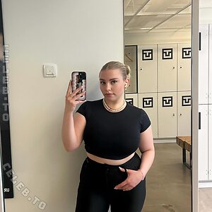 lenadenisee Nude Leaked Photo #52