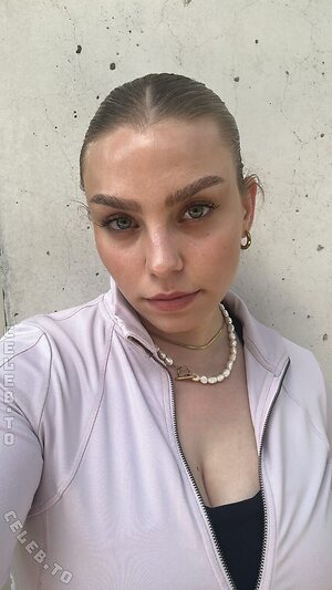 lenadenisee Nude Leaked Photo #61