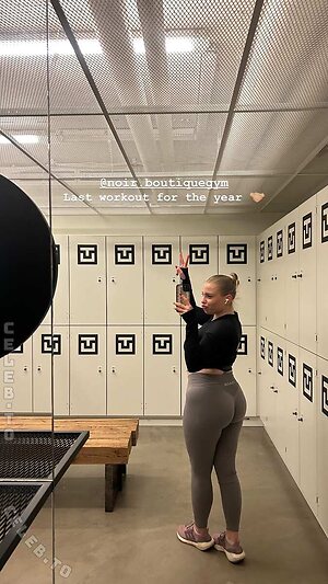 lenadenisee Nude Leaked Photo #78