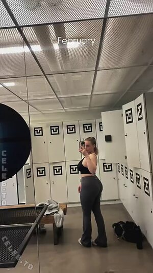 lenadenisee Nude Leaked Photo #89