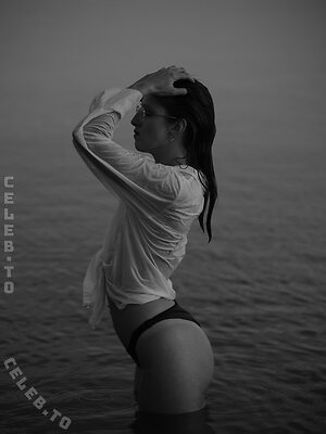 lenahnmn Nude Leaked Photo #5