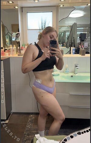 lena.kra04 Nude Leaked Photo #22