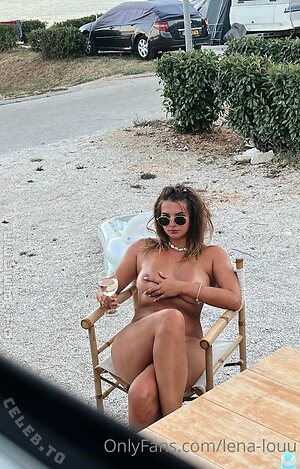 AL Schnekenburger Nude Photos