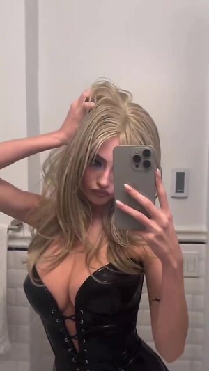 Leni Klum leaked photo #300