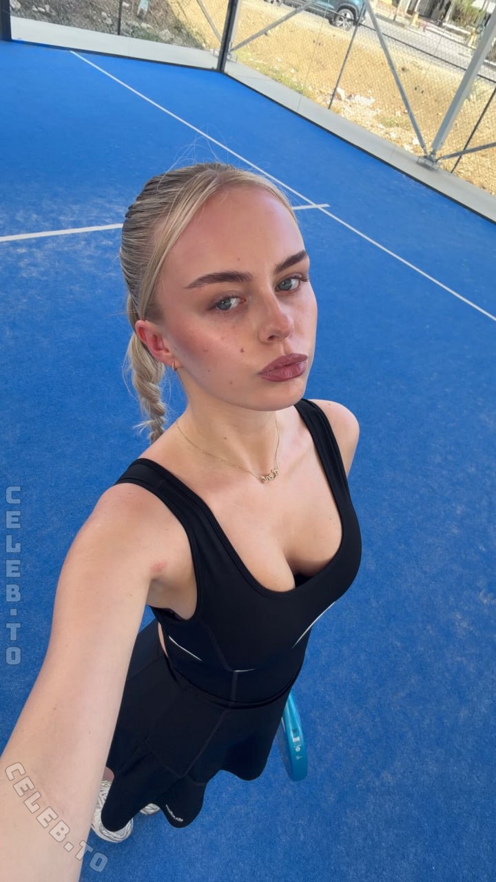 Leni Marie Nude Leaked Photos