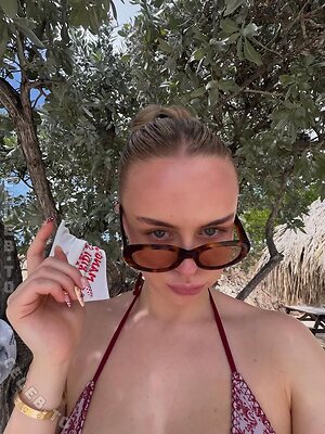 Leni Marie More Nude Photos