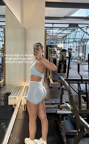 Leni Pieckenhagen Nude Leaked Photo #25