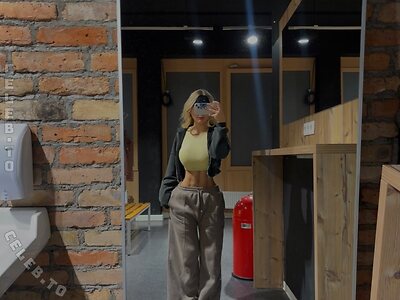 leni.zkm photo