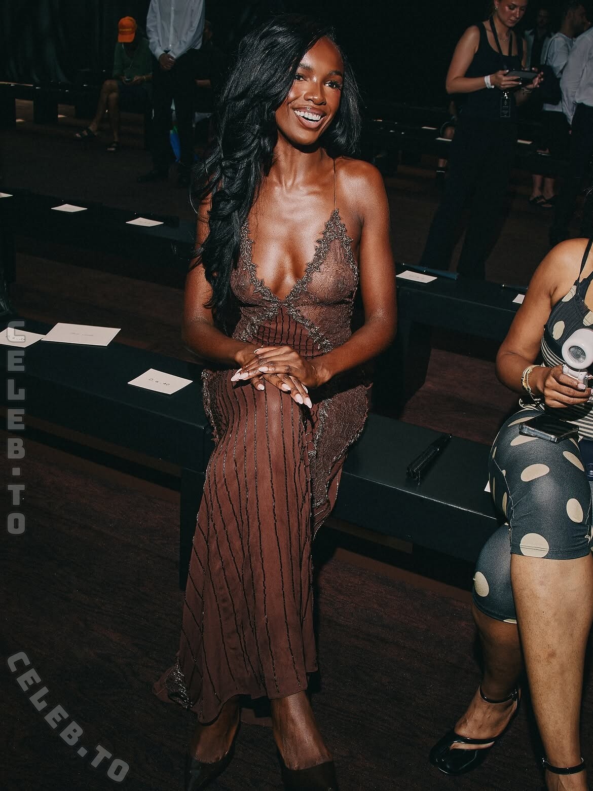 Leomie Anderson photo