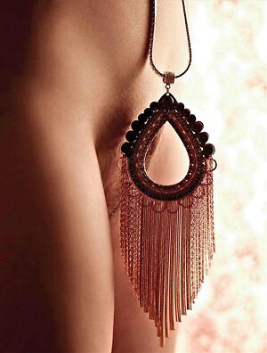 Leona Cavalli leaked photo #24