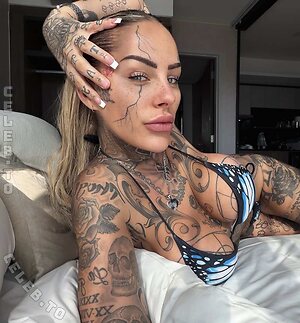 Leoni "Barbie" Baltz Nude Leaked Photo #15