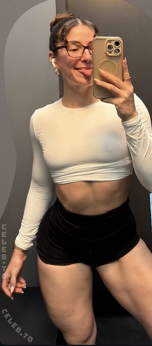 Leonie Kommoss Nude Leaked Photo #60