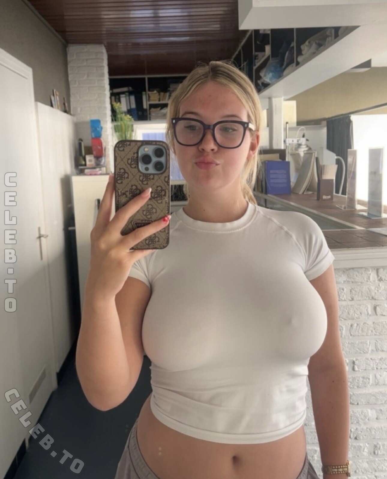 Leonieblondiii photo