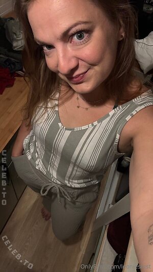 Leonieslust Nude Leaked Photo #5