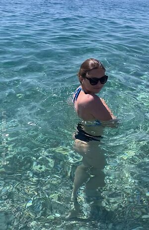 LeoniH Nude Leaked Photo #3