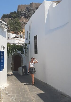 LeoniH Nude Leaked Photo #12