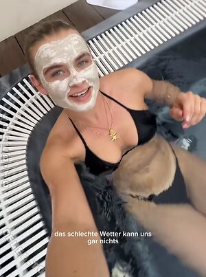 Leonyymartinek Nude Leaked Photo #6