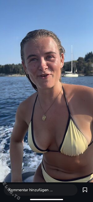 Leonyymartinek Nude Leaked Photo #29