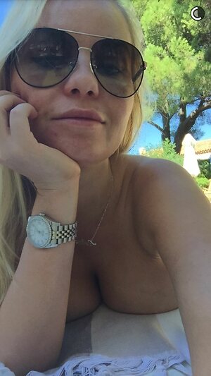 Lesley Ann Poppe leaked photo #13