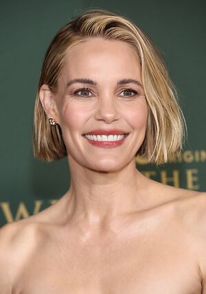 Leslie Bibb leaked photo #17