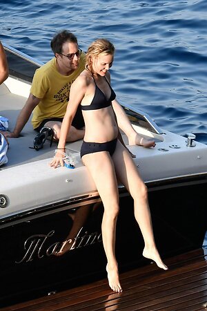 Leslie Bibb leaked photo #226