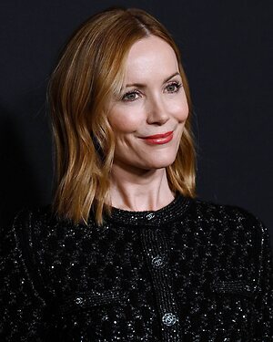 Leslie Mann leaked photo #9